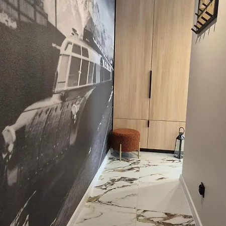 Luxtorpeda - Dworzec Pkp 150m Apartment *