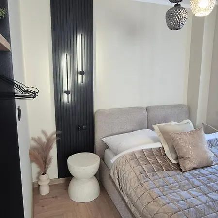 Apartment Luxtorpeda - Dworzec Pkp 150m *